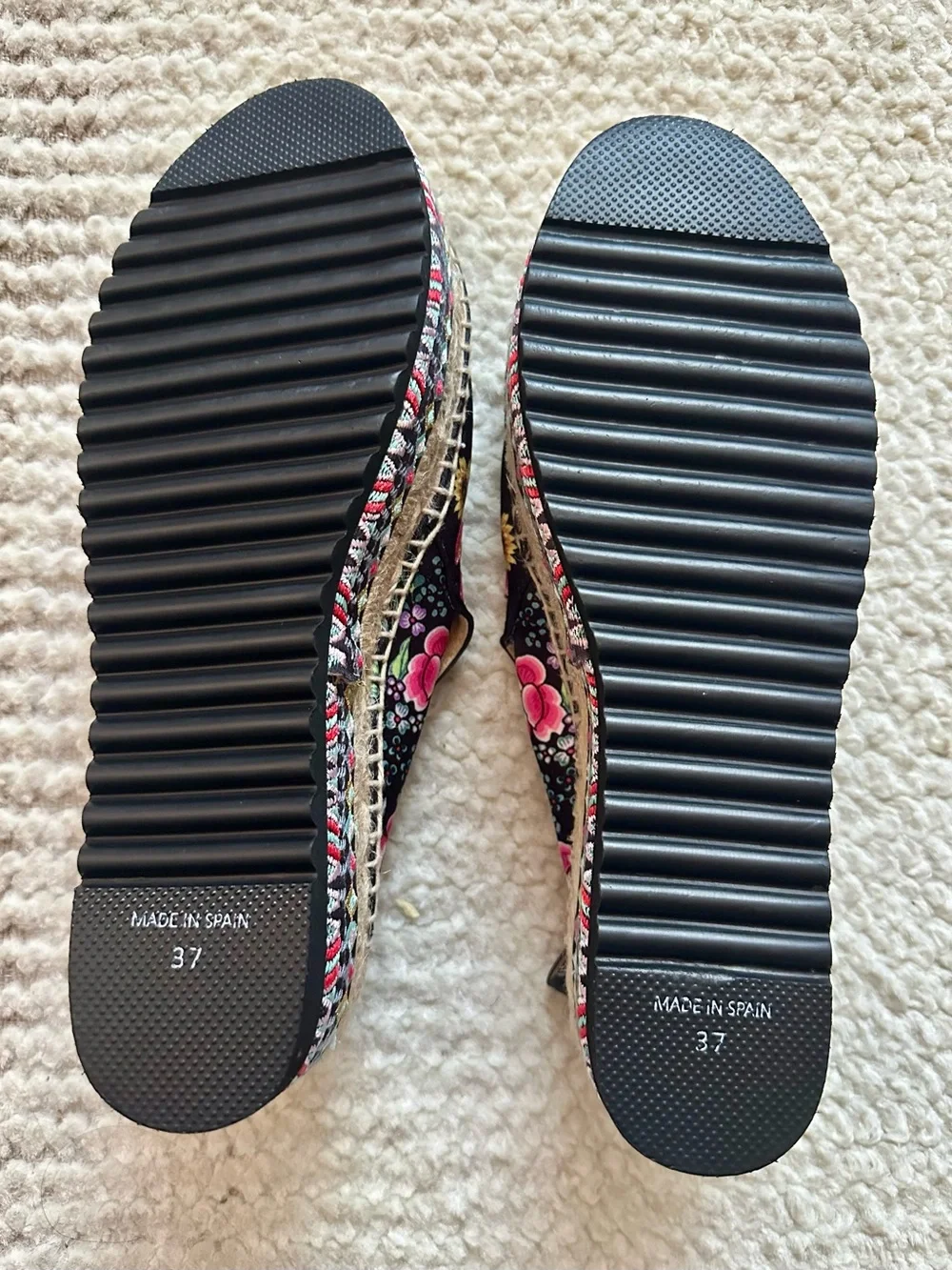 Johnny Was Joshua Embroidered Espadrilles Black/Multi Slip On Shoes Sz 37 NWOTB